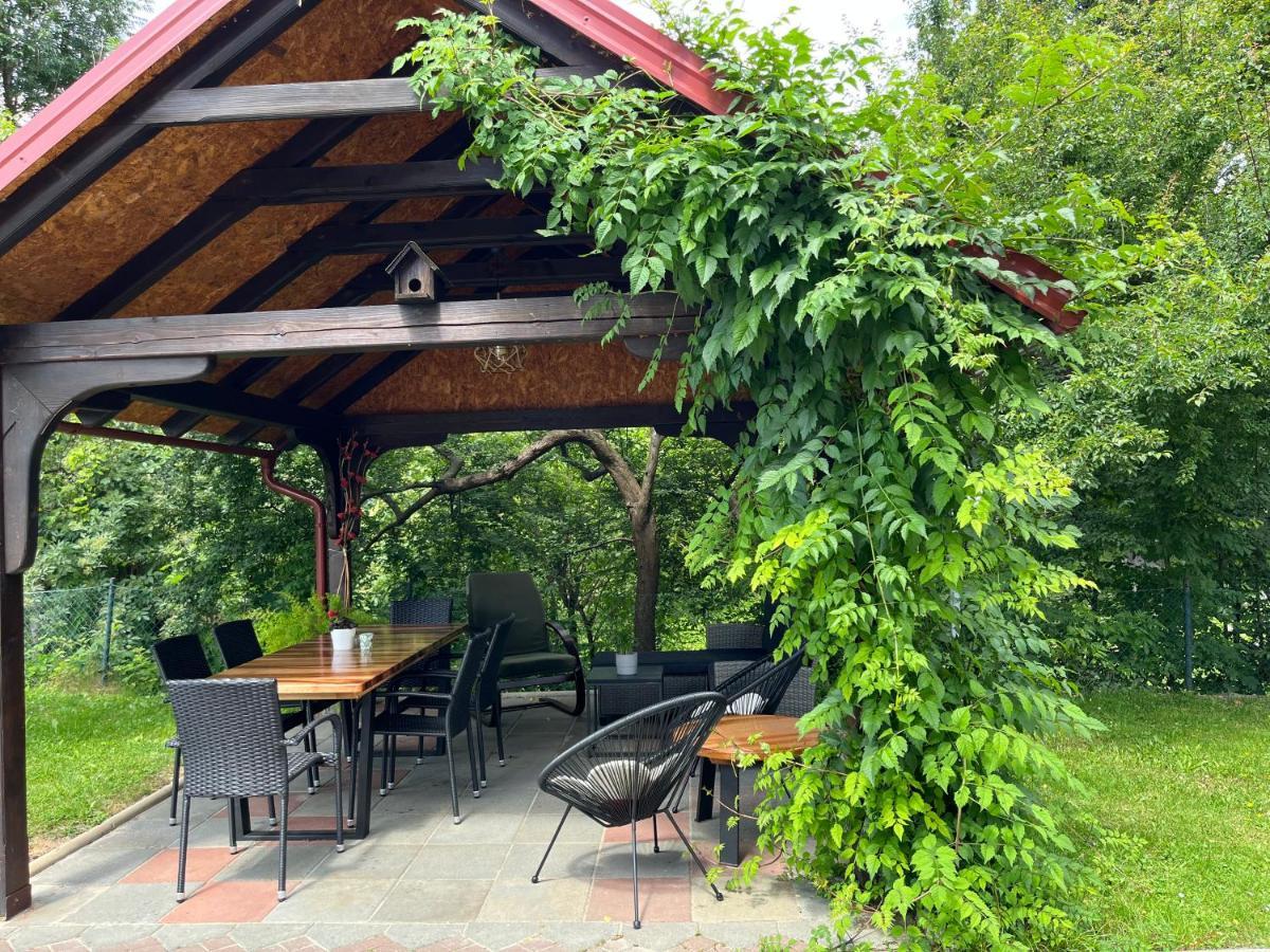 Guesthouse Hodak Seliste Dreznicko Exteriör bild
